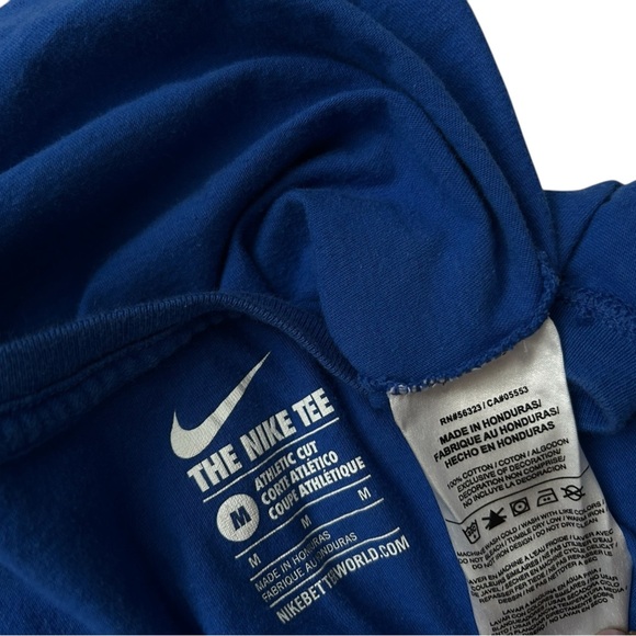 Nike Women's Medium Blue T-Shirt "Being Epic Every Damn Day" - Picture 2 of 2